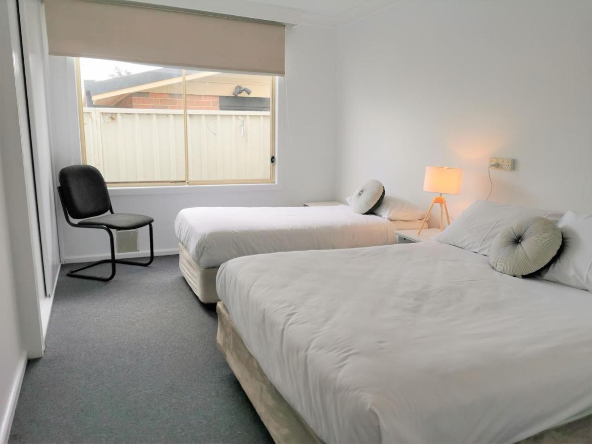 Bathurst Explorers Motel Esterno foto