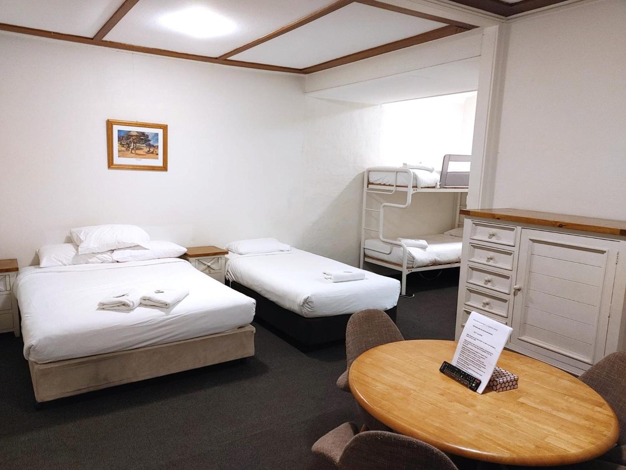 Bathurst Explorers Motel Esterno foto