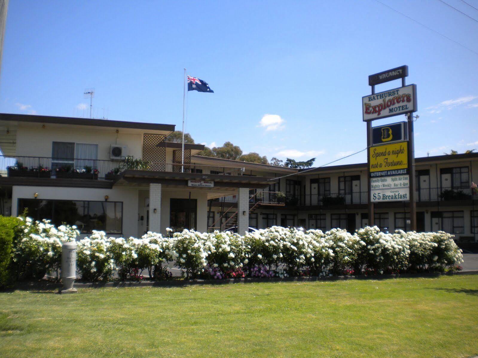 Bathurst Explorers Motel Esterno foto
